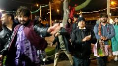 Navratri 2022: કેનેડામાં ગુજરાતી શેરી ગરબાની જામી રમઝટ, જુઓ તસવીરો