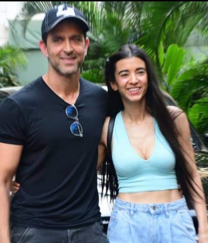 ऋतिक रोशन और सबा अजाद ने भले ही अपने रिलेशनशिप की खबरों पर चुप्पी नहीं तोड़ी हो, लेकिन दोनों के चर्चे अब आम हो गए हैं. दोनों अक्सर एक साथ क्वालिटी टाइम बिताते पाए जाते हैं.