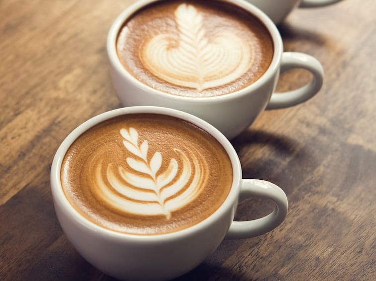 Two Or Three Cups Of Coffee Is Good For Your Heart Health Says New Study World Coffee Day 2022: మీరు కాఫీ ప్రియులా? అయితే ఈ సమస్యల నుంచి గట్టెక్కినట్టే