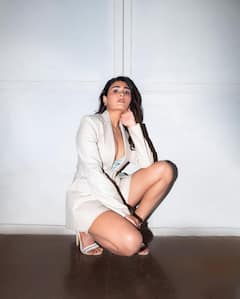 Shalini Pandey Photos: షాలినీ ఏం తాగుతున్నావ్!