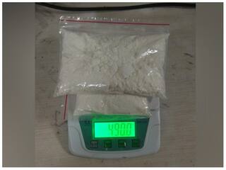 Cocaine Smuggling Case: महिला के सैंडल में मिली 5 करोड़ की कोकेन! खुला मामला तो अधिकारी भी हैरान