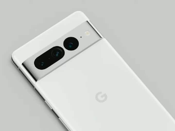 ৬ অক্টোবর গ্লোবাল মার্কেটেও 'Made By Google' ইভেন্টের মাধ্যমে গুগল পিক্সেল ৭ এবং গুগল পিক্সেল ৭ প্রো- এই দুই ফোন প্রকাশ্যে আনবে গুগল কর্তৃপক্ষ।