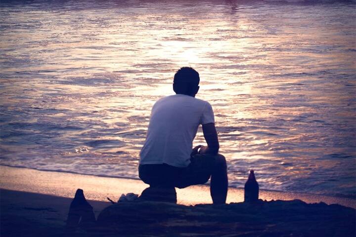 ਤੁਸੀਂ ਕਿਵੇਂ ਹੋ, ਤੁਹਾਡੇ ਪਰਿਵਾਰ ਵਾਲੇ ਚੰਗੀ ਤਰ੍ਹਾਂ ਜਾਣਦੇ ਹਨ। ਇਸ ਲਈ ਦੂਜਿਆਂ ਦੀਆਂ ਨਕਾਰਾਤਮਕ ਟਿੱਪਣੀਆਂ ਵੱਲ ਧਿਆਨ ਨਾ ਦਿਓ।