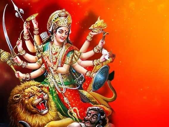 Navratri 2022 Ashtami: આસો મહાઅષ્ટમી 3જી ઓક્ટોબર 2022ના રોજ છે. આ દિવસે કેટલાક વિશેષ ઉપાયો સાધકના જીવનમાં સૌભાગ્ય લાવે છે. આવો જાણીએ શારદીય નવરાત્રીની અષ્ટમીના ઉપાયો