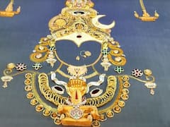 Nellore Temple Gold: 80కేజీల బంగారంతో అమ్మవారికి అలంకారం, చూసిన భక్తుల కళ్లు జిగేల్ !