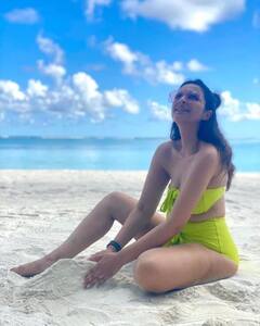 Parineeti Chopra એ માલદીવ વેકેશનની તસવીરો શેર કરી, બિકીની શૂટ કરાવતી દેખાઈ પરિણીતી