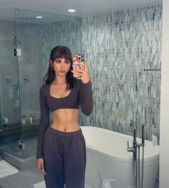 Khushi Kapoor Pics: खुशी कपूर की इन तस्वीरों को देख आप हो जाएंगे उनके कायल, अदाओं से ढा रही हैं कहर