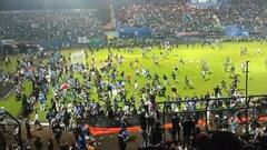 Indonesia: ઇન્ડોનેશિયામાં સ્ટેડિયમમાં ફૂટબોલ મેચ દરમિયાન ભડકી હિંસા, 127 લોકોના મોત