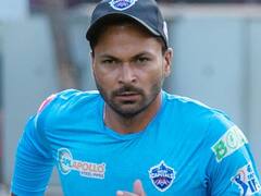 Mukesh Kumar Profile: जानिए कौन हैं मुकेश कुमार, जिन्हें दक्षिण अफ्रीका के खिलाफ वनडे सीरीज में मिली टीम इंडिया में जगह