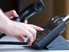 महाराष्ट्र में सरकारी अधिकारियों के लिए नया फरमान, फोन पर हेलो की जगह 'वंदे मातरम' बोलने का प्रस्ताव जारी