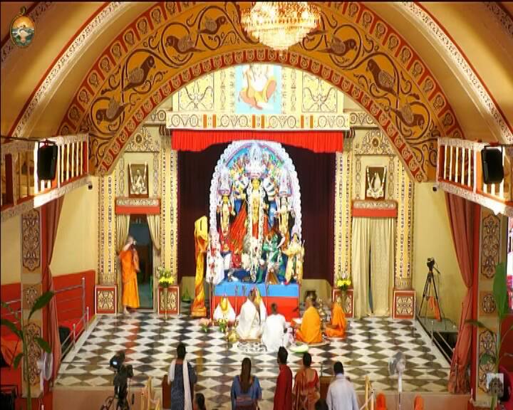 চিরাচরিত রীতি এবং ঐতিহ্য মেনে মহাসপ্তমীর মহাপুজো অনুষ্ঠিত হল বেলুড় মঠে৷