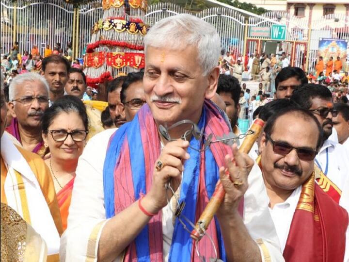 కోలాటం ఆడుతున్న సుప్రీం సీజేఐ