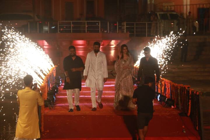 'భూమి క్రుంగినా.. నింగి చీలినా..  న్యాయం చేతుల్లోనే అన్యాయానికి సర్వనాశనం' అనే డైలాగ్ తో టీజర్ మొదలైంది.  టీజర్ లో కనిపించిన షాట్స్ చూస్తుంటే ఇదొక విజువల్ వండర్ లా నిలవబోతుందనిపిస్తుంది.