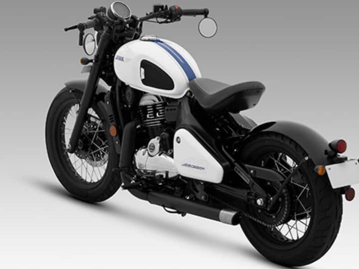 या बाईकचे सायलेन्सर मॅट फिनिशमध्ये ठेवण्यात आले असून याच्या टोकावर क्रोम फिनिश करण्यात आले आहे. जावा 42 बॉबर कंपनीने मिस्टिक कॉपर, मूनस्टोन व्हाईट आणि जॅस्पर रेड या तीन रंगांमध्ये सादर करण्यात आली आहे.