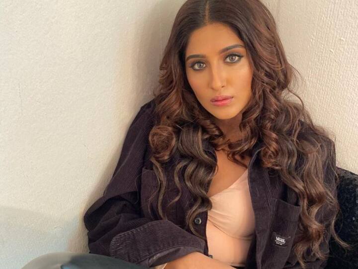 Bigg Boss 16: पहले ही दिन निमृत कौर अहलूवालिया को पड़ी बिग बॉस की फटकार, इस गलती के लिए झेलना पड़ा गुस्सा!