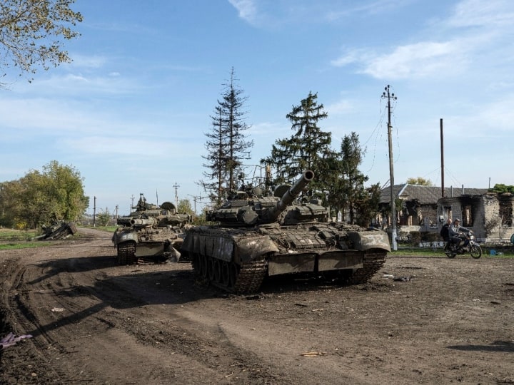 Russia Ukraine War Ukrainian tanks advanced dozens of kilometers along Dnipro River capturing several villages Russia Ukraine War: यूक्रेन को मिली अब तक की सबसे बड़ी सफलता, नए इलाकों में बढ़त बनाने का दावा