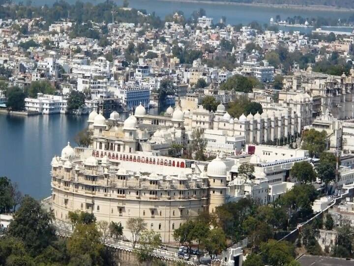Rajasthan News Tourist season started in Udaipur up to 70 percent hotel bookings ann Udaipur News: उदयपुर में टूरिस्ट की बहार, होटलों में 70 फीसदी तक हुईं बुकिंग्स, मिल रहे ये खास पैकेज
