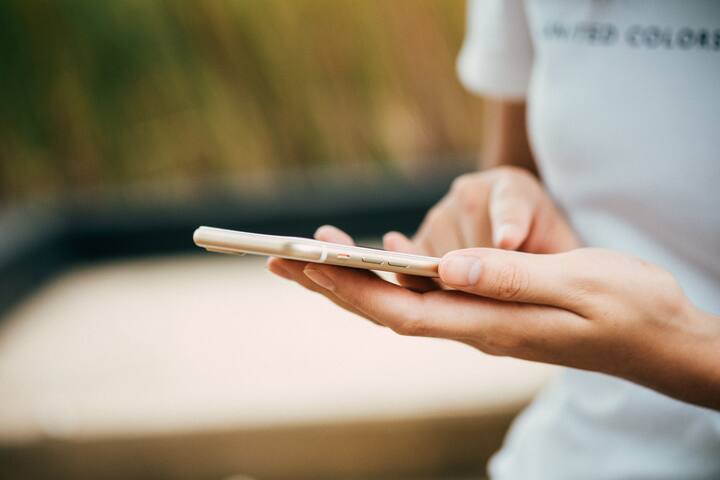 Smartphone: অ্যামাজন গ্রেট ইন্ডিয়ান সেল ২০২২- এ সস্তায় বেশ কয়েকটি ৫জি ফোন পাওয়া যাচ্ছে। সেগুলো কী কী দেখে নিন।