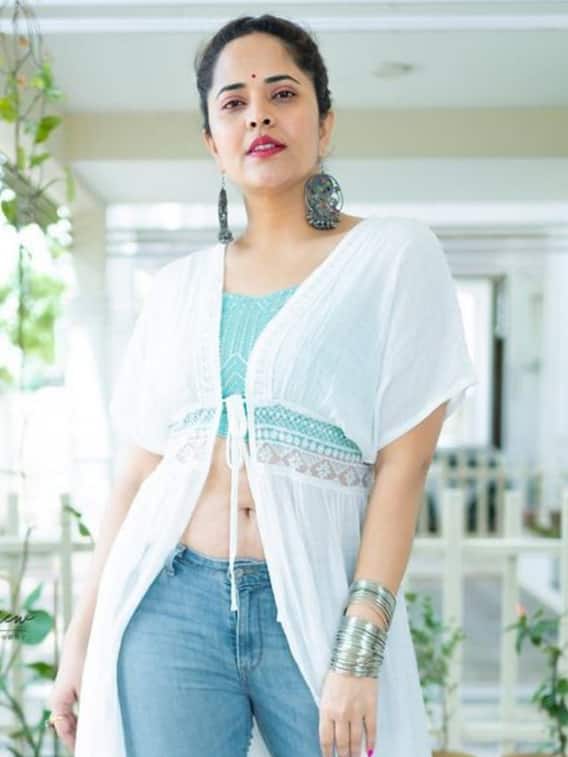 అనసూయకు ఏమైంది? ఆ డ్యాన్స్ చూసి ఫ్యాన్స్ పరేషాన్!