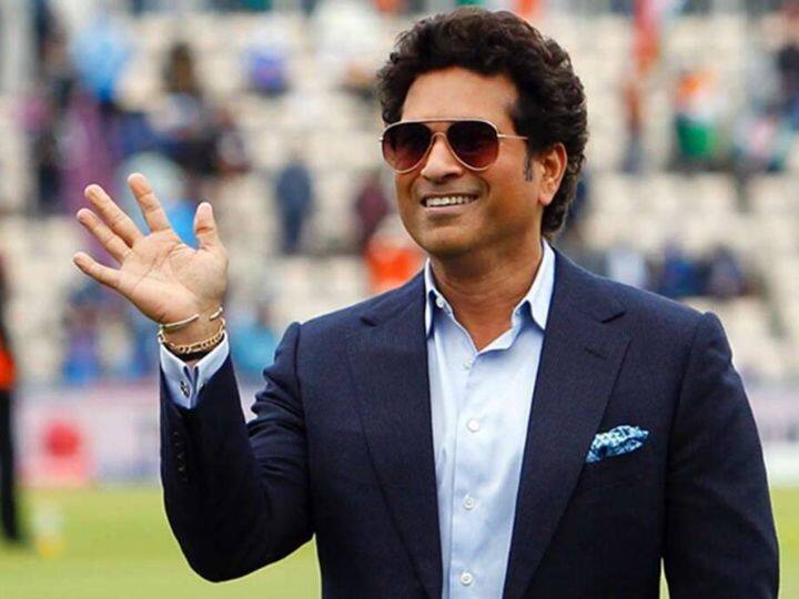 Sachin Tendulkar : हंसा रिसर्चने केलेल्या 2022 मधील टॉप ब्रँड एन्डोर्सर अहवालात जाहिरात विश्वातील सर्वात प्रसिद्ध सेलिब्रिटी कोण हे समोर आलं आहे.