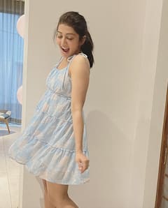 Pranitha : தன் குழந்தையின் முதல் மாத பிறந்தநாளை கொண்டாடிய நாயகி பிரனிதா!