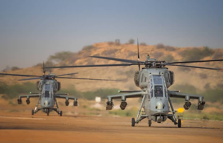 lch in airforce india s first indigenous light combat helicopter today by rajnath singh LCH In Airforce : भारताचा नवा 'योद्धा', हवाई दलात दाखल होणार पहिलं स्वदेशी लाइट कॉम्बॅट हेलिकॉप्टर