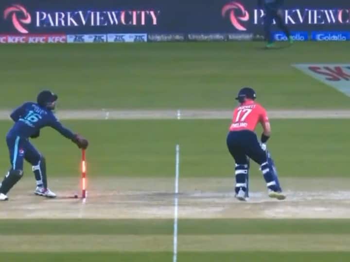 Mohammad Rizwan wicketkeeping like MS Dhoni video goes viral see here Video: MS Dhoni की तरह विकेट के पीछे मोहम्मद रिजवान ने फुर्ती दिखाकर बल्लेबाज को भेजा पवेलियन, वीडियो वायरल