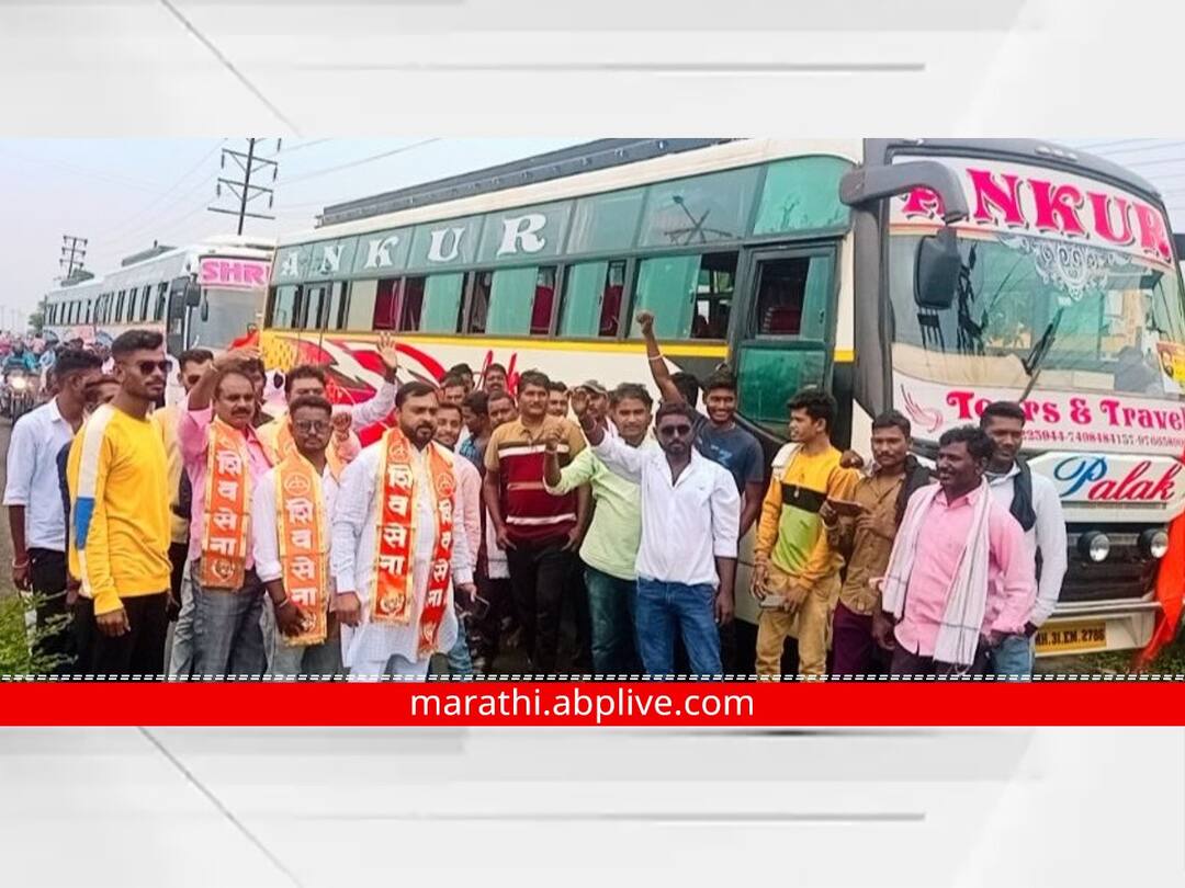 Dasara Melava 2022 : काय ती एसी बस, काय तो नाश्ता, काय जबरदस्त जेवण दसरा मेळाव्यासाठी समदं ओक्के हाय Eknath Shinde group has provided all the facilities for the workers for the Dussehra gathering to be held in Mumbai Dasara Melava 2022 : काय ती एसी बस, काय तो नाश्ता, काय जबरदस्त जेवण दसरा मेळाव्यासाठी समदं ओक्के हाय