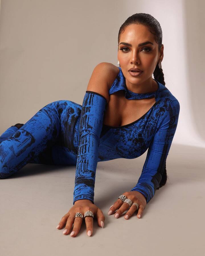 अर्थात, ती कमी चित्रपटांचा भाग बनली आहे, परंतु असे असूनही ती चर्चेत राहते.(फोटो सौजन्य : egupta/इंस्टाग्राम)