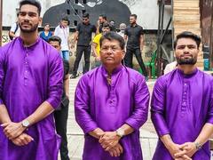 Photos: દુર્ગા પૂજામાં વેંકટેશ અય્યર અને KKR ના ખેલાડીઓએ કર્યો ડાન્સ, ગાંગુલી-ઝુલને પણ કરી પૂજા