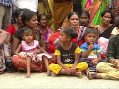 రజకుల్ని బహిష్కరించిన సర్పంచ్! రెండ్రోజులుగా తిండి తిప్పల్లేకుండా అవస్థలు