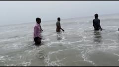 Suryalanka Beach : విహారయాత్రకు వచ్చిన యువకులు..ఇంతలోనే ఘోరం | DNN | ABP Desam