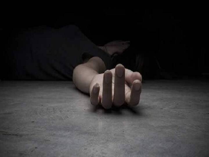 dead body of teen girl found in Uttar Pradesh Auraiya Millet Field family alleges physical assault and murder Uttar Pradesh News: শৌচকর্ম সারতে বাড়ির বাইরে, উত্তরপ্রদেশে বাজরার ক্ষেতে কিশোরীর নগ্ন দেহ, ধর্ষণ করে খুনের অভিযোগ