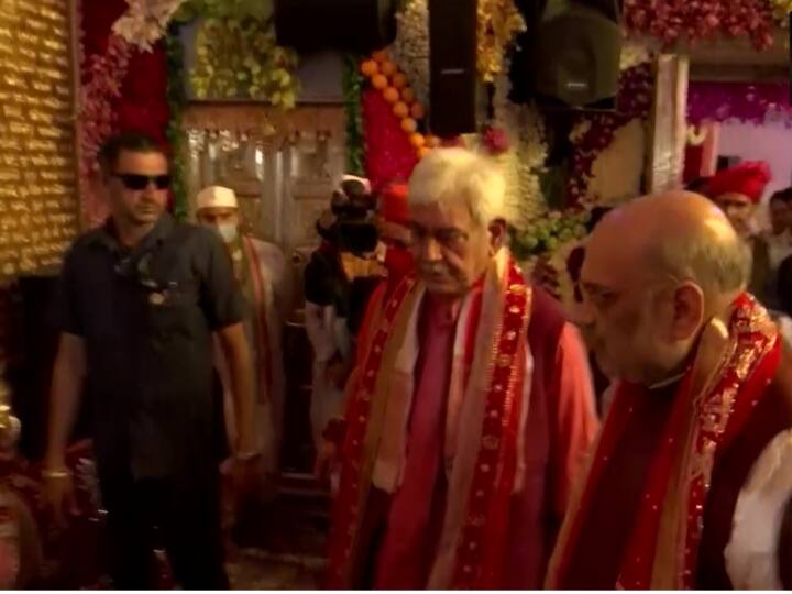 इस मौके पर उनके साथ जम्मू-कश्मीर के उपराज्यपाल मनोज सिन्हा भी साथ रहे.