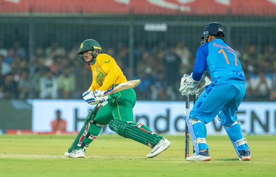 IND vs SA 3rd T20: ரோசோவ் மிரட்டல் சதம்..! டி காக், மில்லர் காட்டடி..! இந்தியாவிற்கு 228 ரன்கள் டார்கெட்..!