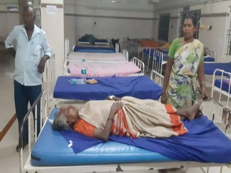 Tiruvannamalai: Nedungavadi panchayat the panchayat chairperson fell down after a scuffle in the village sabha meeting and was treated at the government hospital திருவண்ணாமலை: கிராம சபா கூட்டத்தில் தள்ளுமுள்ளு; பஞ்சாயத்து தலைவி கீழே விழுந்து படுகாயம்