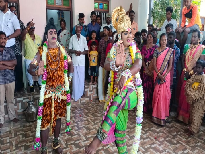 தென்மாவட்டங்களில் களைகட்டும் தசரா திருவிழா - குலசேகரபட்டினத்தில் நாளை சூரசம்ஹாரம்