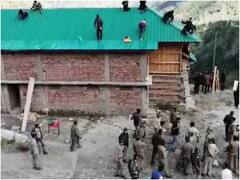 यूकेएसएसएससी पेपर लीक:  पेपर लीक के मुख्य आरोपी पर पुलिस की बड़ी कार्रवाई, उत्तरकाशी में रिसॉर्ट पर चलाया गया बुल्डोजर