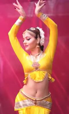 Rubina Dilaik Pics: रुबीना दिलैक के इस ट्रेडिशनल अवतार ने खींचा हर किसी का ध्यान, 'चेन्नई एक्सप्रेस' की दीपिका पादुकोण संग हो रही तुलना