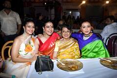 Durga Puja: দুর্গা-অষ্টমীতে উপচে পড়ল ভিড়, ভারতের নানা কোণায়