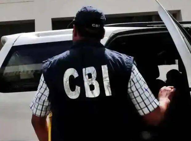 CBI Raid at 105 places Across the Country including delhi punjab in Cyber Crime Case CBI Raids : ਸਾਈਬਰ ਕ੍ਰਾਈਮ ਨੂੰ ਲੈ ਕੇ CBI ਦਾ 'ਆਪ੍ਰੇਸ਼ਨ ਚੱਕਰ', ਦਿੱਲੀ- ਪੰਜਾਬ ਸਮੇਤ 105 ਥਾਵਾਂ 'ਤੇ ਮਾਰੇ ਛਾਪੇ