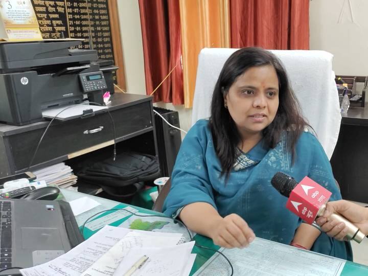 Noida News: बिल्डरों की जब्त संपत्ति की पहली बार ई-नीलामी करेगा नोएडा प्रशासन, 3 अरब से भी ज्यादा है कीमत Noida News Noida administration will conduct e-auction of the confiscated property of builders ANN Noida News: बिल्डरों की जब्त संपत्ति की पहली बार ई-नीलामी करेगा नोएडा प्रशासन, 3 अरब से भी ज्यादा है कीमत