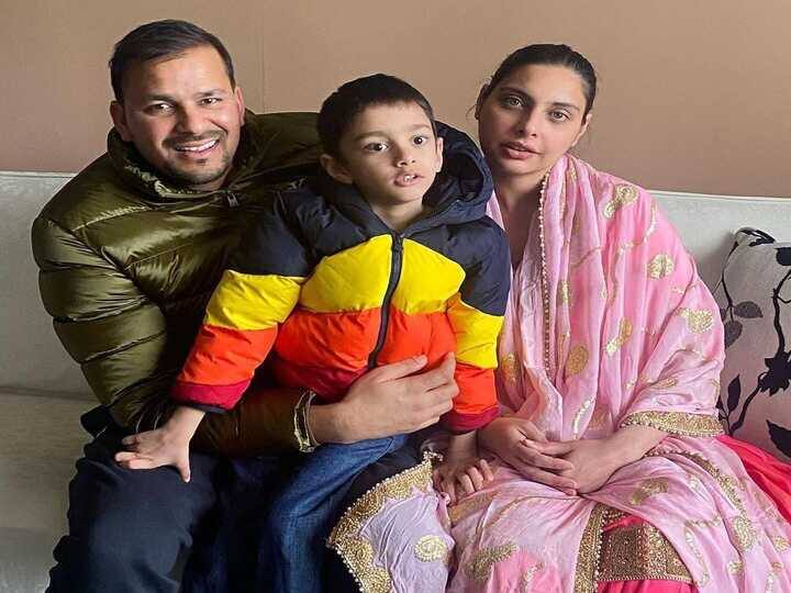 punjabi singer veet baljit shares his family photo on social media fans shower him with love Veet Baljit: ਪੰਜਾਬੀ ਸਿੰਗਰ ਵੀਤ ਬਲਜੀਤ ਨੇ ਪਰਿਵਾਰ ਨਾਲ ਸ਼ੇਅਰ ਕੀਤੀ ਪਿਆਰੀ ਤਸਵੀਰ, ਫ਼ੈਨਜ਼ ਨੇ ਲੁਟਾਇਆ ਪਿਆਰ