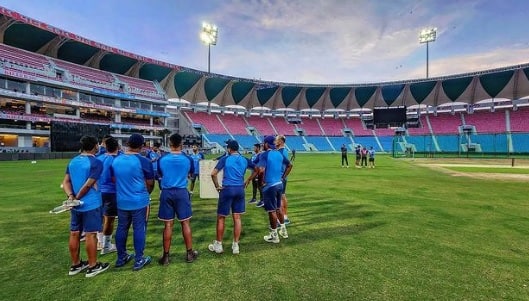 IND vs SA 3rd T20 Team India Playing XI Changes 3rd T20I Against South Africa Shreyas Iyer Umesh Yadav Siraj In IND vs SA: নিয়মরক্ষার ম্যাচে একাদশে ঢুকলেন শ্রেয়স, উমেশ, সিরাজ