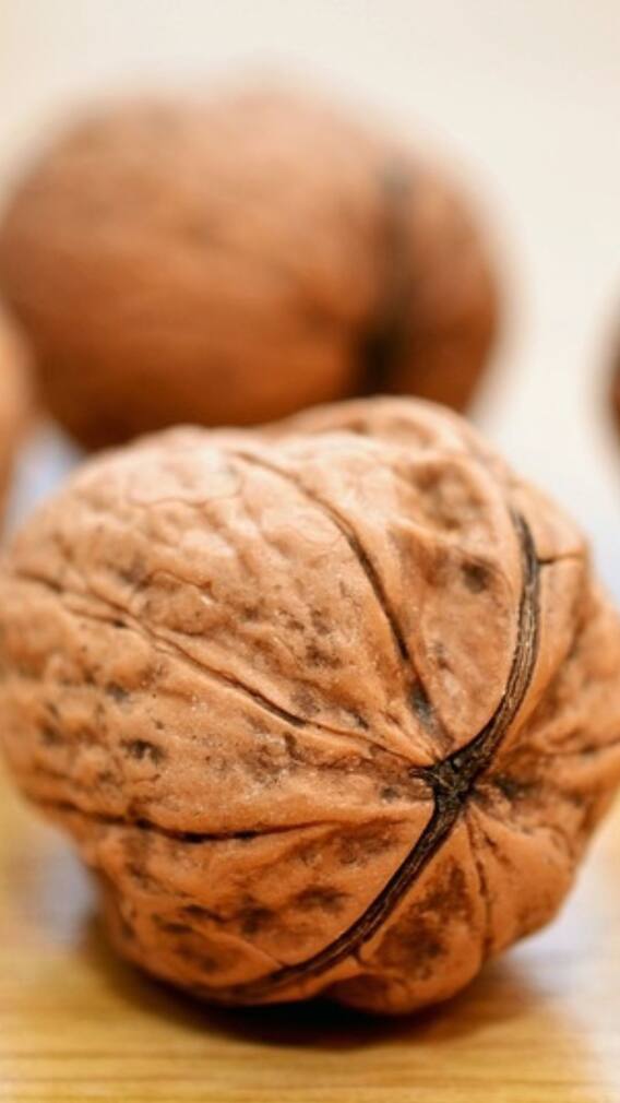 আখরোটের উপকারিতা