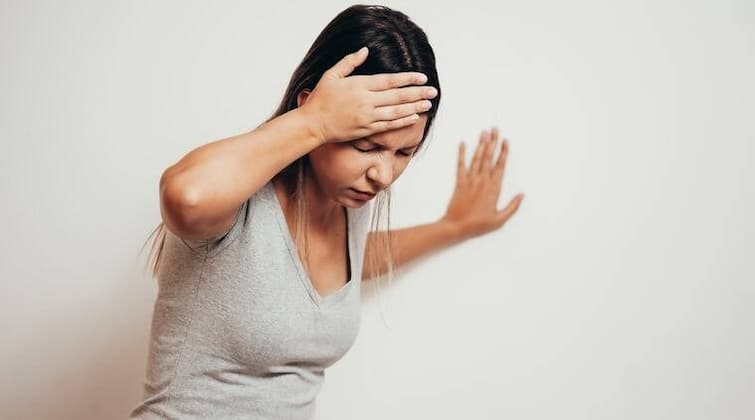 Dizziness : Follow this remedy in case of dizziness, you will get immediate relief and the problem will go away Dizziness :  ਚੱਕਰ ਆਉਣ 'ਤੇ ਅਪਣਾਓ ਇਹ ਉਪਾਅ, ਤੁਰੰਤ ਮਿਲੇਗੀ ਰਾਹਤ ਅਤੇ ਦੂਰ ਹੋਵੇਗੀ ਸਮੱਸਿਆ