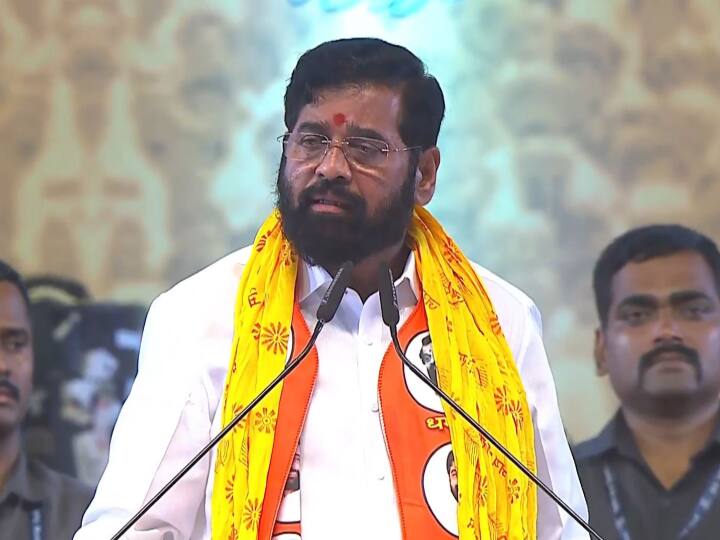 Shiv Sena Symbol Crisis: Eknath Shinde faction submits these 3 choices for symbol to Election Commission Shiv Sena Symbol Crisis: ఎన్నికల కమిషన్‌కు మూడు గుర్తులు పంపిన ఏక్‌నాథ్ శిందే!