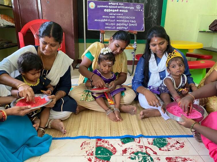 vijayadashami Admission to schools across Thanjavur district for children Vijayadashami in Thanjavur: விஜயதசமியையொட்டி தஞ்சை மாவட்டம் முழுவதும் பள்ளிகளில் நடைபெற்ற மாணவர் சேர்க்கை