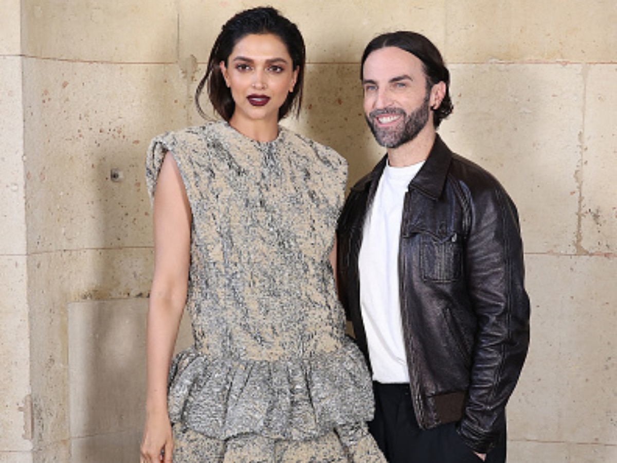 Deepika Padukone Steps Up Her Glam Game In a Beige Outfit As She Attends Paris  Fashion Week - News18