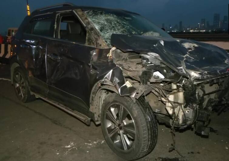 Maharashtra | 5 died, 8 people injured in the Bandra Worli Sea Link road accident Maharashtra | મુંબઈમાં ચાર કાર અને એમ્બ્યુલન્સ વચ્ચે ગમખ્વાર અકસ્માત, 5ના મોત, 8 ઘાયલ